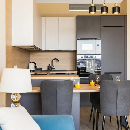 Apartment Skypark's Royal Castle View *