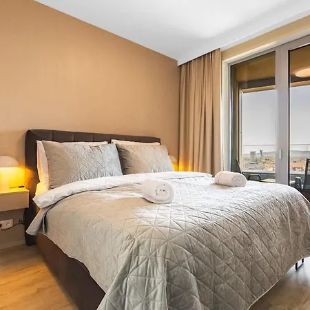 דירה Skypark's Royal Castle View *