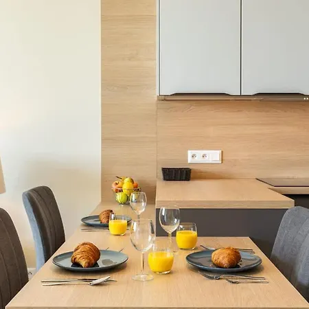 Διαμέρισμα Skypark's Royal Castle View Μπρατισλάβα