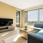 Skypark's Royal Castle View 아파트 브라티슬라바