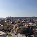 Skypark's Royal Castle View 아파트